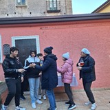 istituto scolastico viene coinvolto per una visita dei ragazzi ai quartieri, specificatamente dedicata a loro.